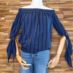 Verte |  Navy & Black Striped  | Off-the-Shoulder | Size S